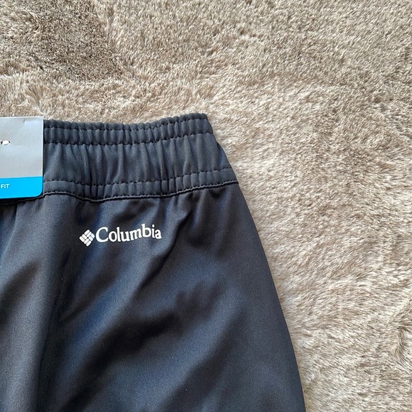 Columbia - Women’s Omni-Shade Ankle Pants - Picture 3 of 4